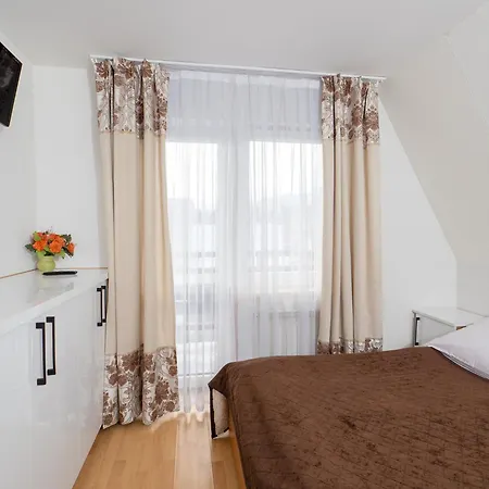 فندق مبيت وإفطار Anna Maria 3*