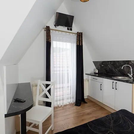 Anna Maria فندق مبيت وإفطار Ciche Małe
