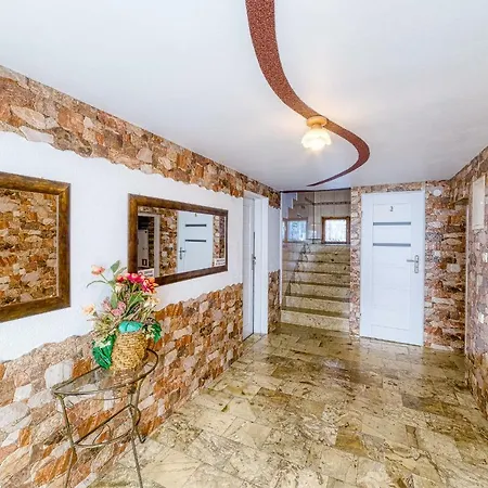 Anna Maria Bed & Breakfast 3*