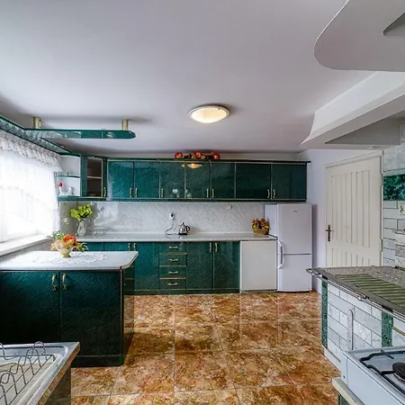 فندق مبيت وإفطار Anna Maria 3*