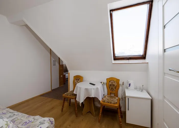 Anna Maria Nocleg ze śniadaniem